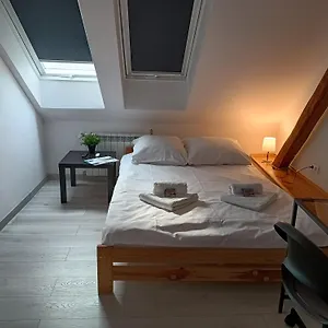 https://sleep-in-center.krakowhotelspoland.com